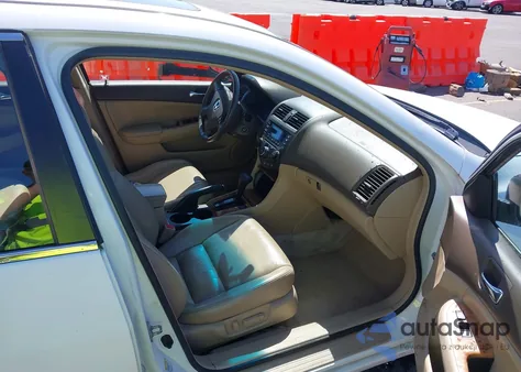 2004 Honda Accord 3.0 Ex z USA, uszkodzony, nr VIN 1HGCM66584A034342